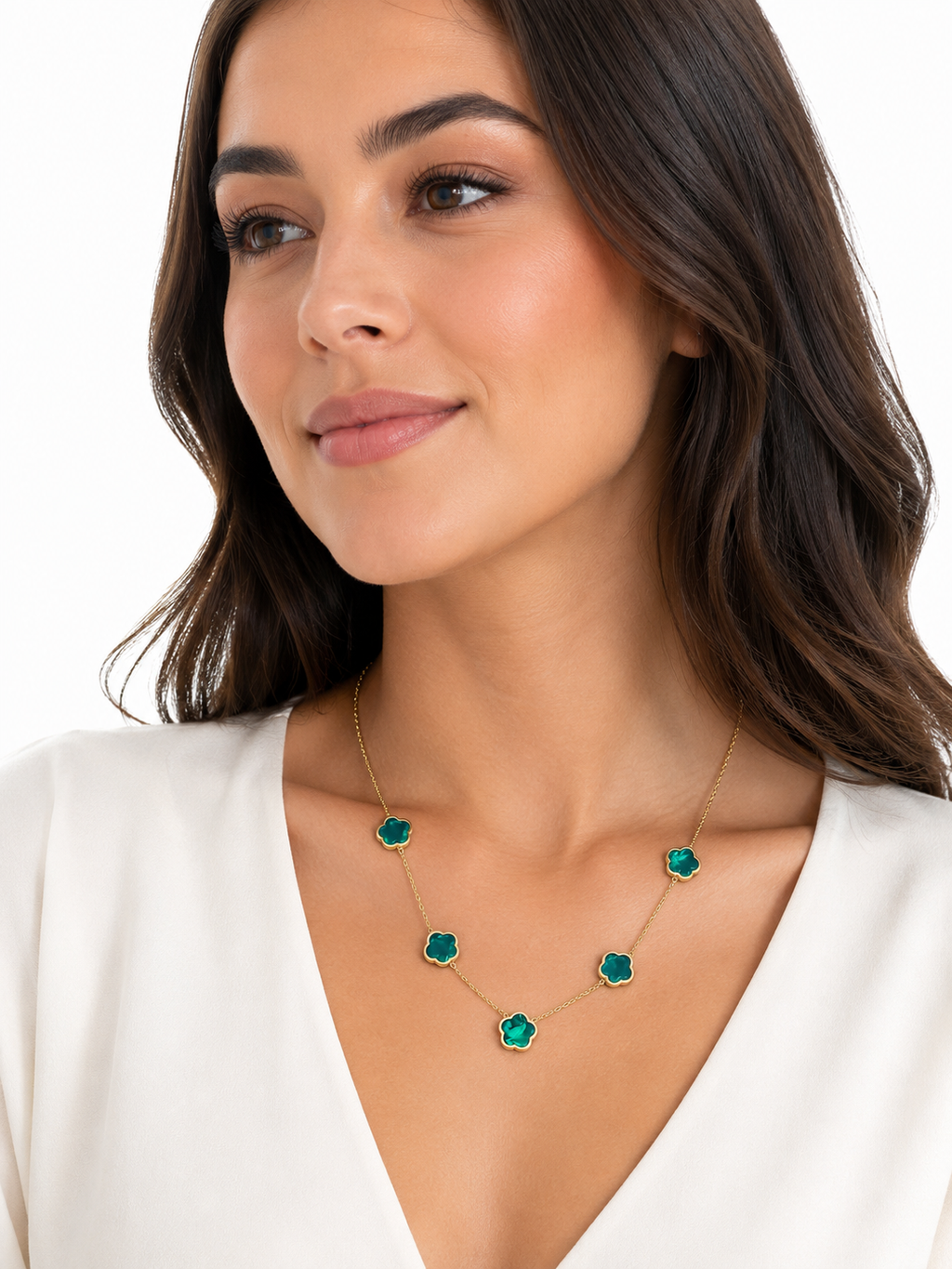 18k gold plated green clover necklace